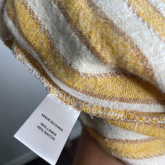 Drew Womens Shorts Size L Yellow White Striped Belted High Waisted Unlined - Picture 16 of 16